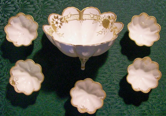 Noritake Nippon Ceramic Nut Set: Gold Encrusted