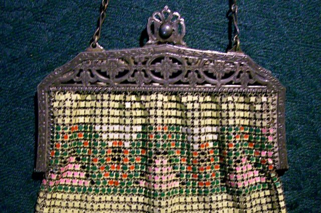 Whiting & Davis Enamelled Mesh Purse