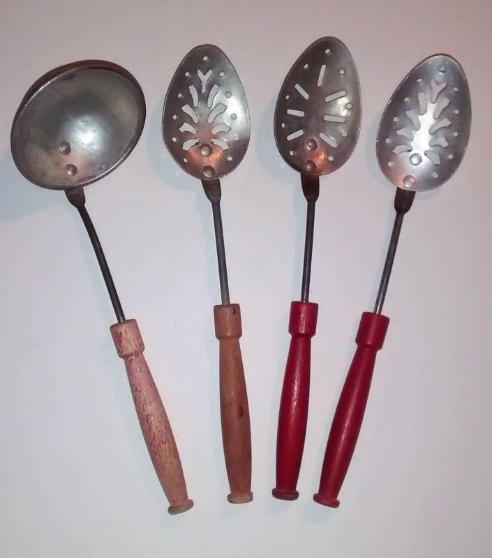 Child's Kitchen Utensils Set/4 1950s Wood Handles 7.5