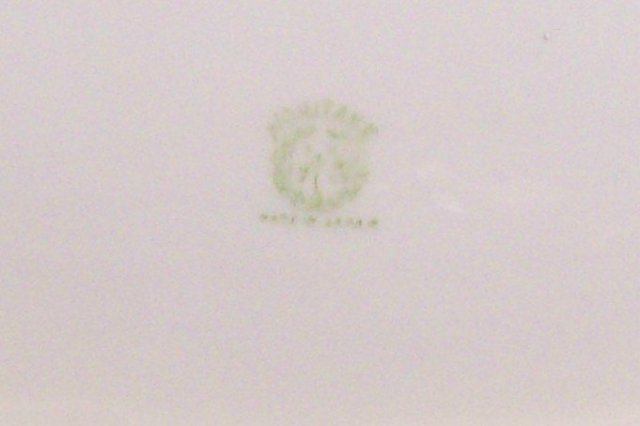 Noritake Ceramic Celery Dish: N1044 Pattern Ca. 1930's