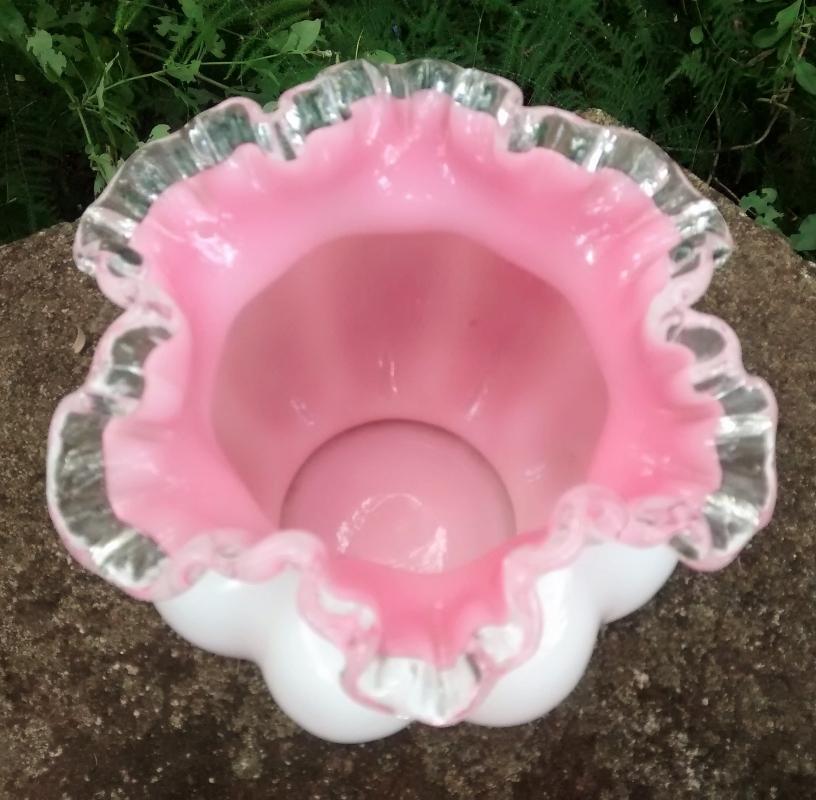 Fenton Peach Crest Vase #192 Dbl Crimped Melon Rib