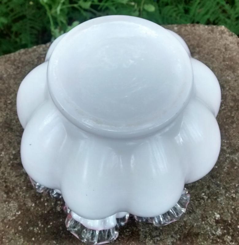 Fenton Peach Crest Vase #192 Dbl Crimped Melon Rib