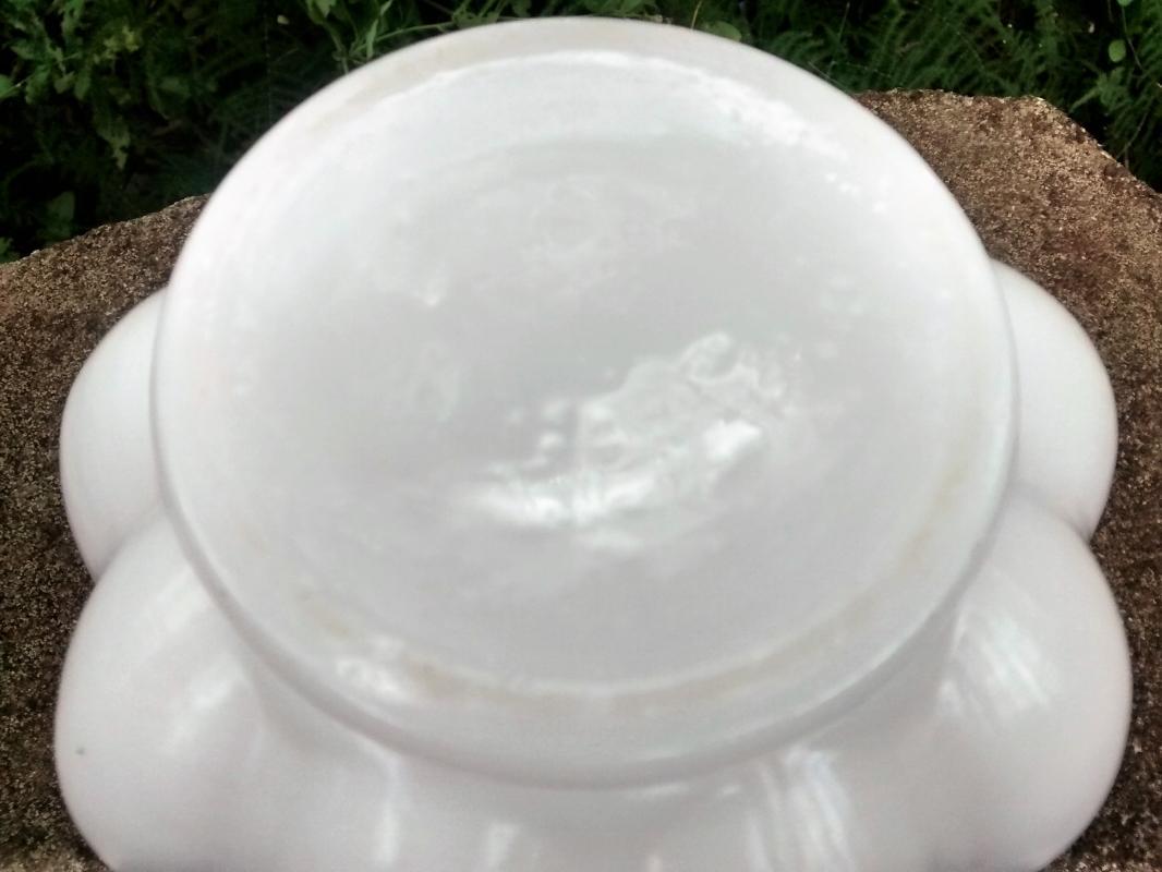 Fenton Peach Crest Vase #192 Dbl Crimped Melon Rib