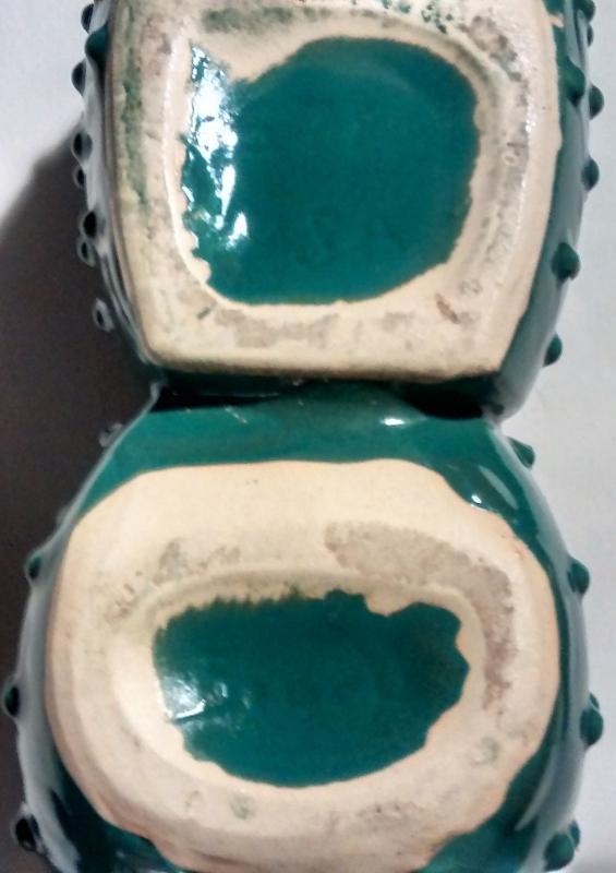 Brush Double Cactus Planter #671 1948 Dk. Green