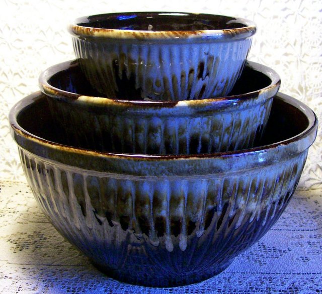 Robinson Ransbottom Stoneware Mixing Bowl Set : Brown Drip glaze