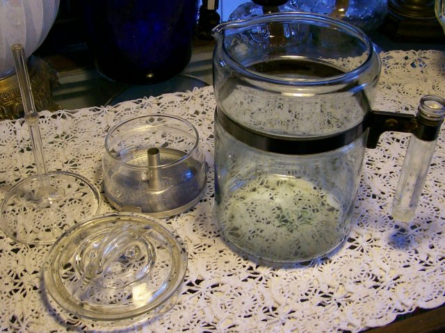 Pyrex Flameware Glass Percolator Ca. 1946-47 #7826B 8.5