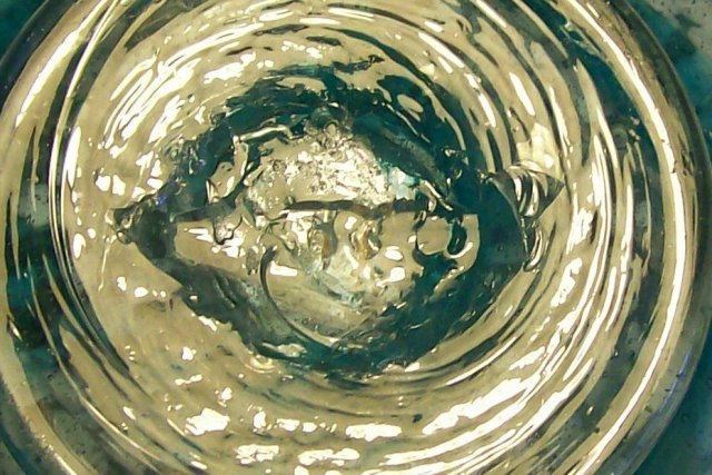 Fifties Modern Italian Glass Tri-Corn Dish: Blue & White