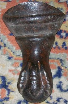 Antique Cast Iron Bath Tub Foot Eagle Claw with Drape 6.25
