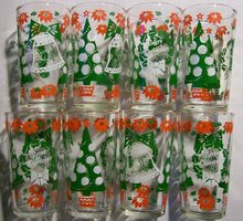 1950's-60's Christmas Holiday Glass Tumbler Set