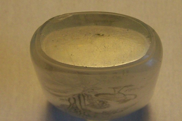 Antique Chinese Reverse Painted Glass Snuff Bottle Bird with Rocks/Vases