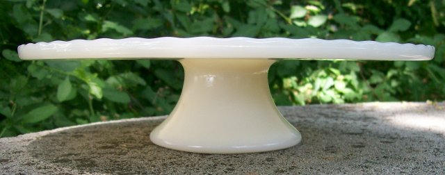 Hocking Glass Pedestal Cake Stand #W-100 Ivory with Gold
