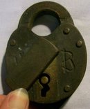 Bronze Padlock with Chain: Wilson Bohannan