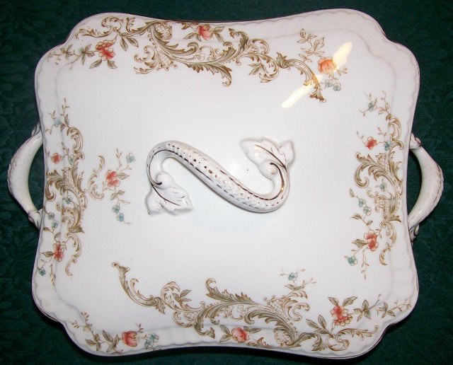 Royal Vitreous Ceramic Covered Vegetable Dish Maddock & Sons England #112 1880-96
