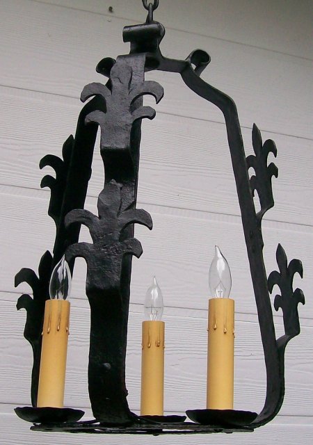 Hand-Wrought Iron Chandelier with Fleur-de-lis Decoration Early 1900s Rewired