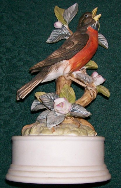 Ceramic Robin Bird Figurine Music Box: Edelweiss