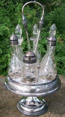 Meriden 6-Bottle Castor Set