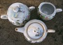 Geisha Girl Teapot/ Creamer/ Sugar: Water Wheel/ Mill