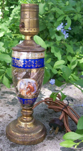 Mid-Century Vase lamp with Romantic Decals 9.5