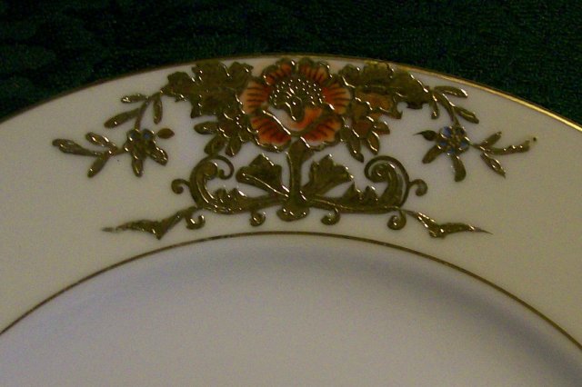 Noritake Porcelain Raised/Encrusted Gold Plate Set/4 #42200 Ca. 1918 8.75