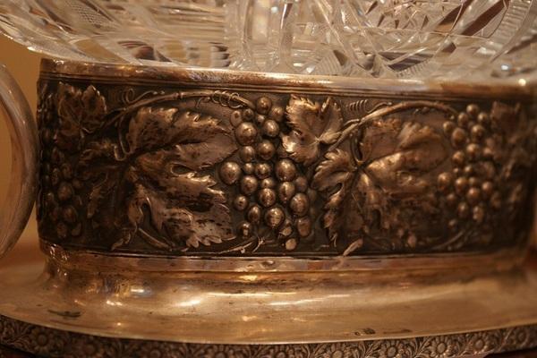A BIG ARTDECO CRYSTAL VASE. LATVIA. Studija A/S L. Rosenthal