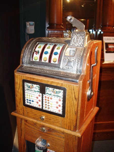 Mills Automatic Mint Vendor