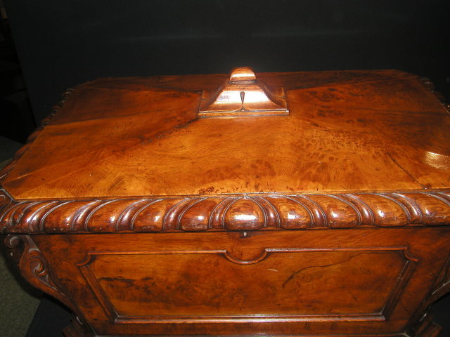 An English Antique William IV Period Wine cooler/Cellarette