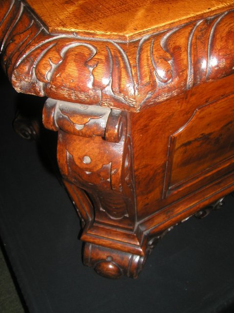 An English Antique William IV Period Wine cooler/Cellarette