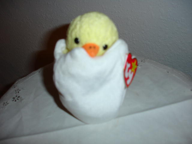 Ty Beanie Baby Chicken in a Shell