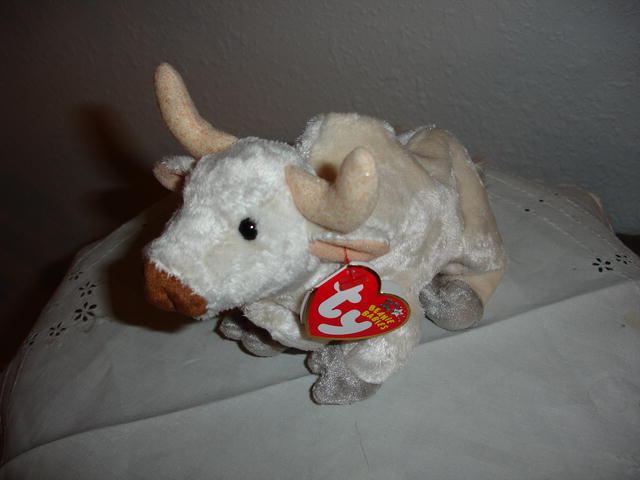 Ty Beanie Baby Cow