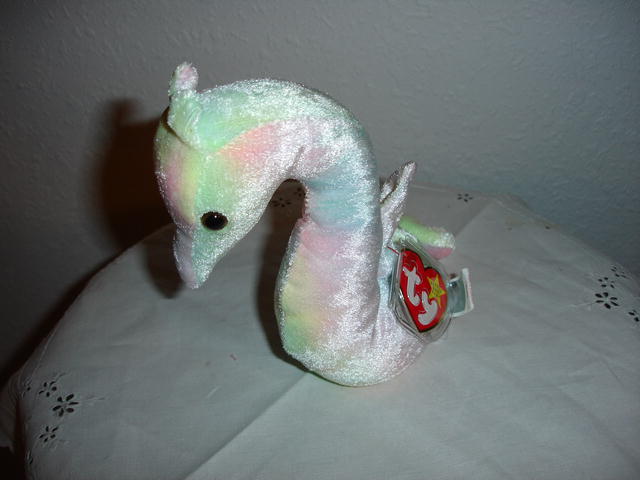 Ty Beanie Baby Seahorse