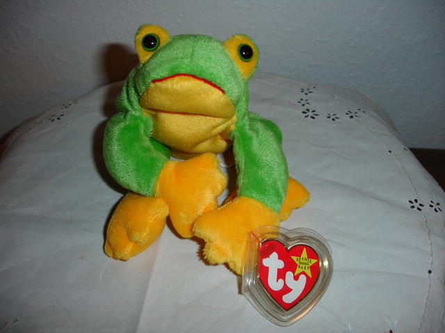 Ty Beanie Baby Frog