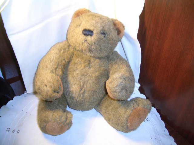 Collector's Classic Limited Edition- Gund Inc.