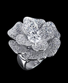 Flower ring 6 carat diamonds unique floral ring gold white
