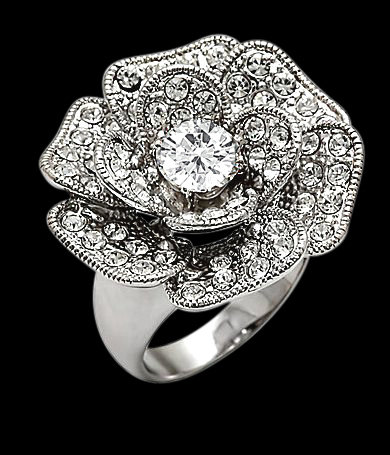 Unique style flower floral diamond ring 5.51 carats new