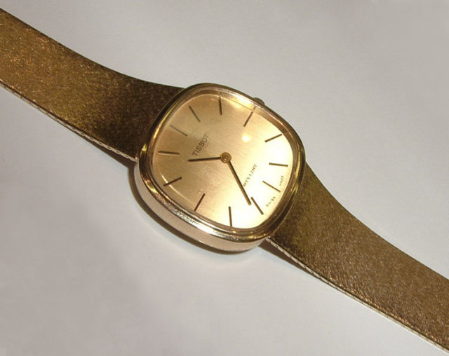 TISSOT PURE GOLD wrist watch L@@K watch gold wrist