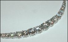 11.21 carats big Diamonds necklace tennis graduated