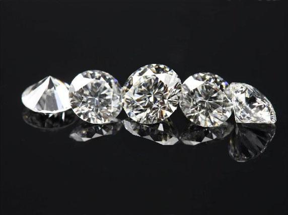 5 ct. Loose round diamond parcel 0.50 ct. D-G VS2/SI1
