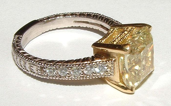 Yellow canary & white diamonds engagement ring 2 carat