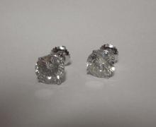 F VVS1 1.20 CTS round diamonds platinum stud ear ring