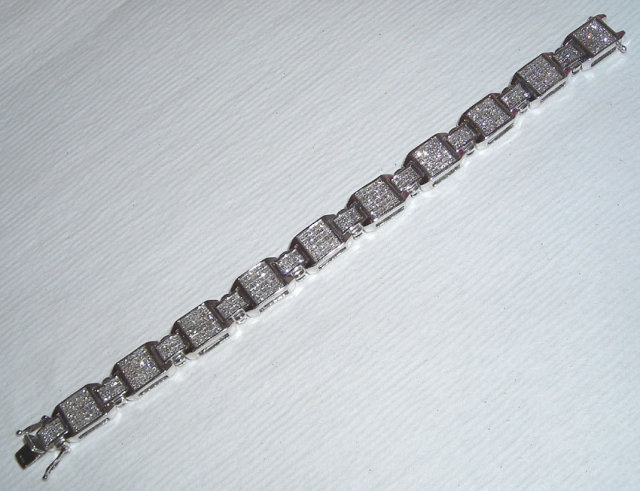 12 carats DIAMOND TENNIS BRACELET princess cut