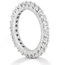 E VVS1 Round diamond eternity wedding band womens band