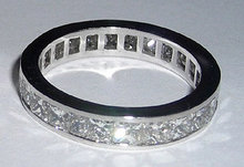 2.5 carats Band with princess cut diamonds