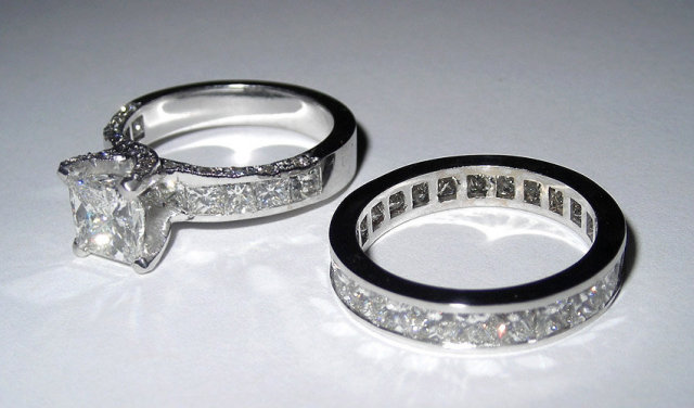 2.51 cts round pave diamond engagement ring CUSTOMIZED