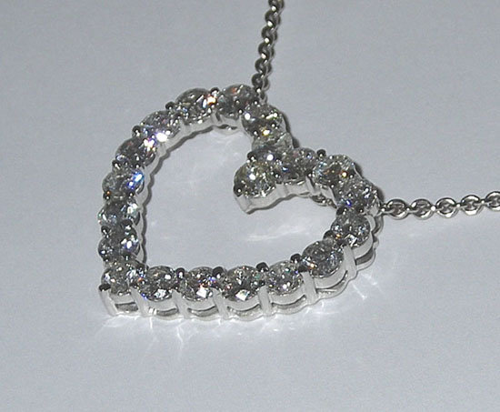 5.01 carats HEART style PENDANT diamonds necklace love