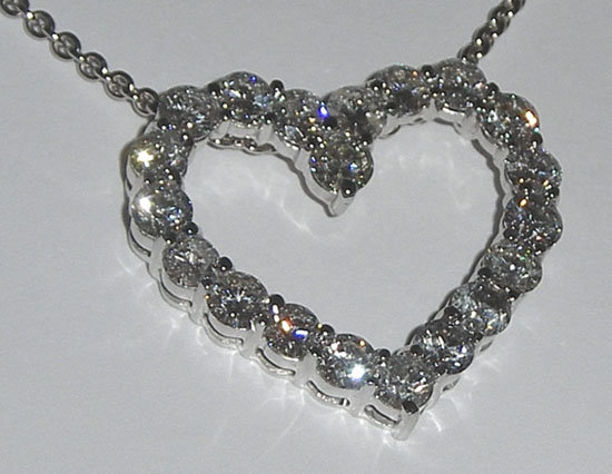 5.01 carats HEART style PENDANT diamonds necklace love