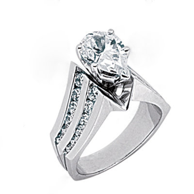 1.81 cts. Pear cut diamonds ring gold anniversary ring