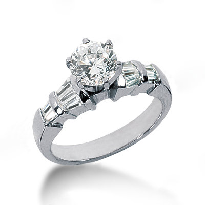 Diamonds engagement ring baguette diamonds 2.75 cts.