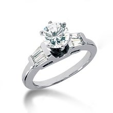 2.51 carat baguette diamonds ring 3-stone ring gold
