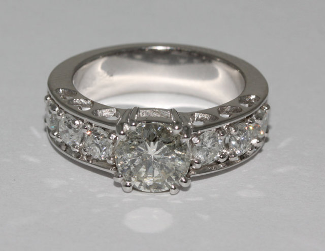 2.40 carat round sparkling diamonds ring white gold new