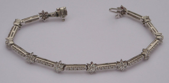 12 carats DIAMOND TENNIS BRACELET VS jewelry FLORAL